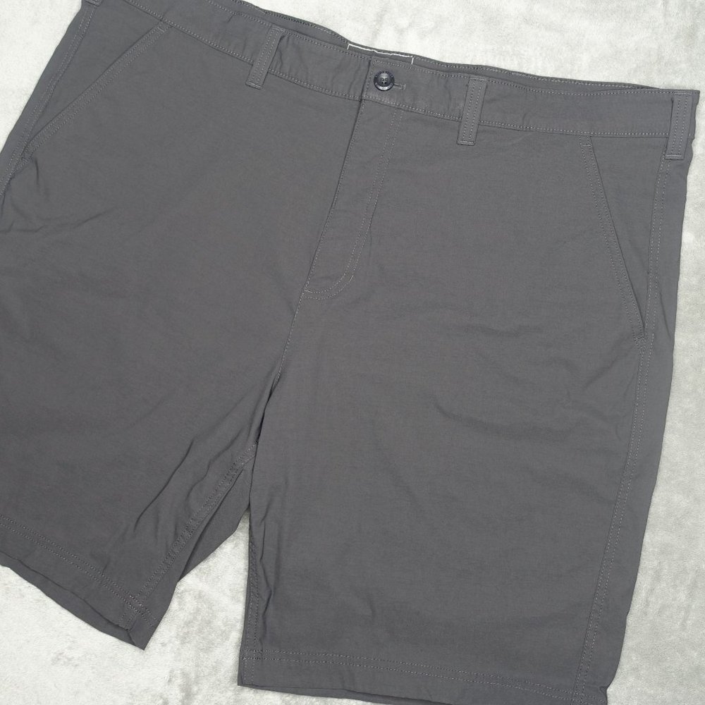 Eddie Bauer Travex Flat Front Shorts Men's 44 Gray - Picture 4 of 9